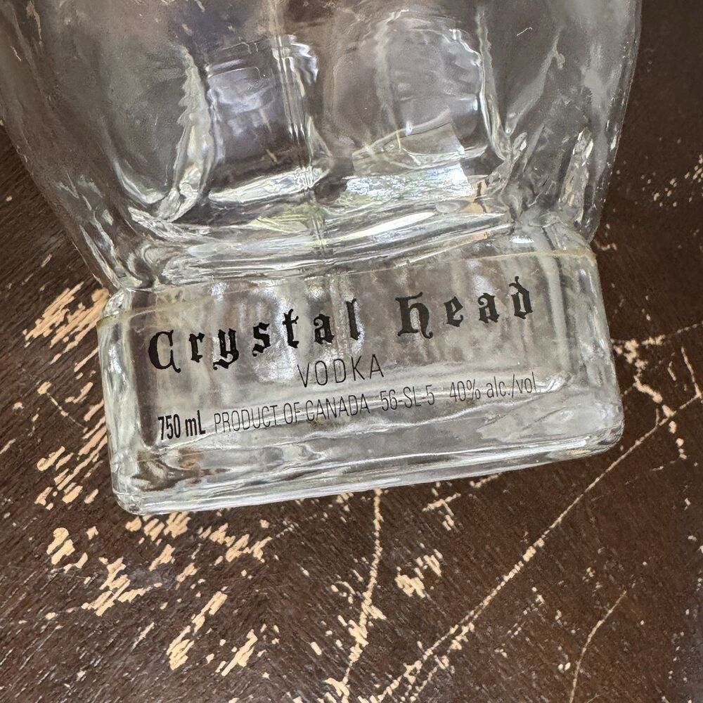 Crystal Head Vodka Bottle Empty Clear 750 Ml Very Clean Well Kept Dan Akroyd - Picture 7 of 8